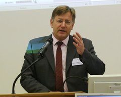 Synodaler Pfarrer Dietrich Jaedicke, Vorsitzender des Ausschusses Gemeindedienst und Seelsorge